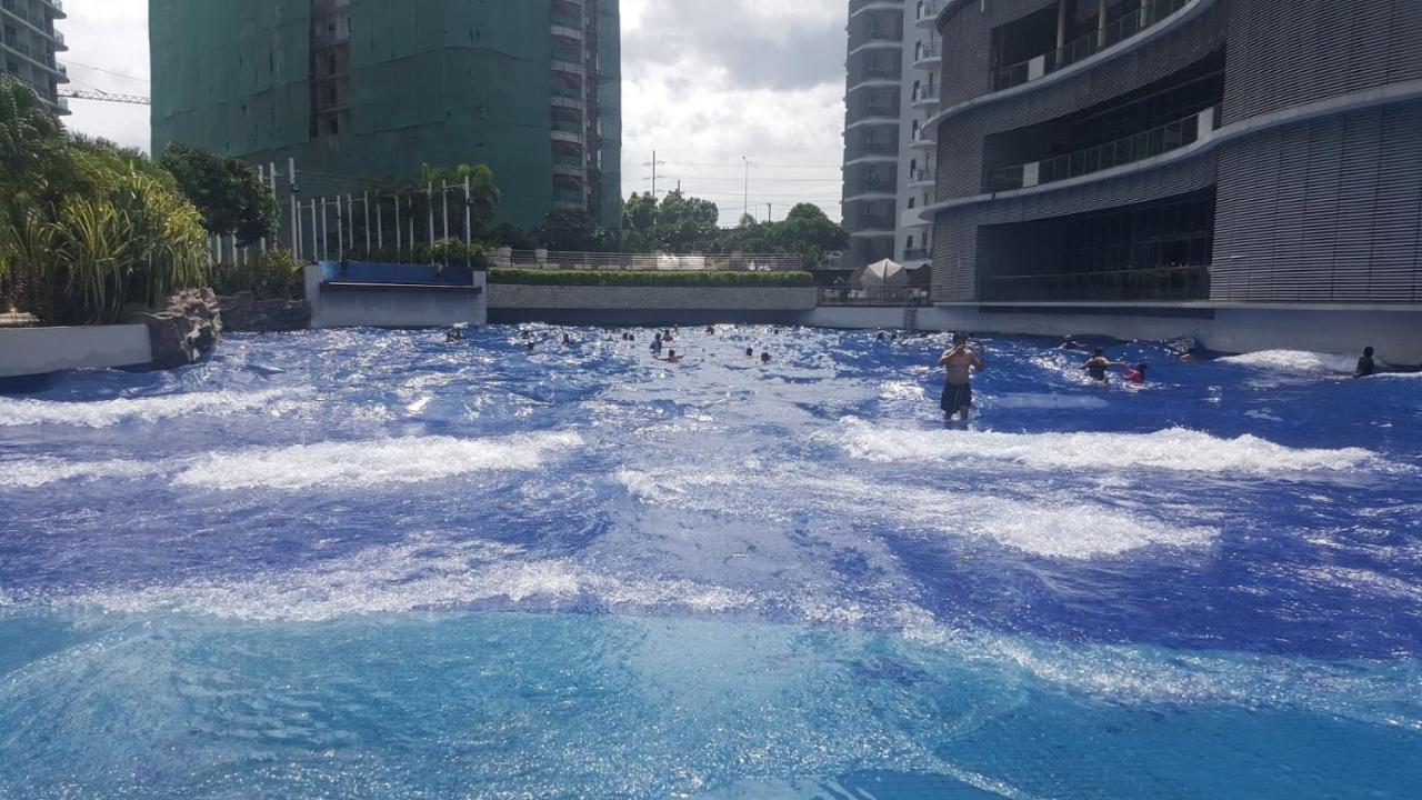 Azure Urban Resort Staycation مانيلا المظهر الخارجي الصورة