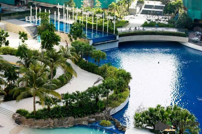 Azure Urban Resort Staycation مانيلا المظهر الخارجي الصورة