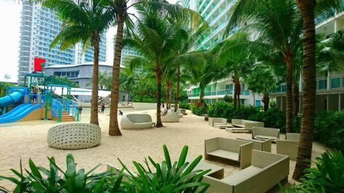 Azure Urban Resort Staycation مانيلا المظهر الخارجي الصورة