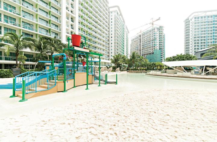 Azure Urban Resort Staycation مانيلا المظهر الخارجي الصورة