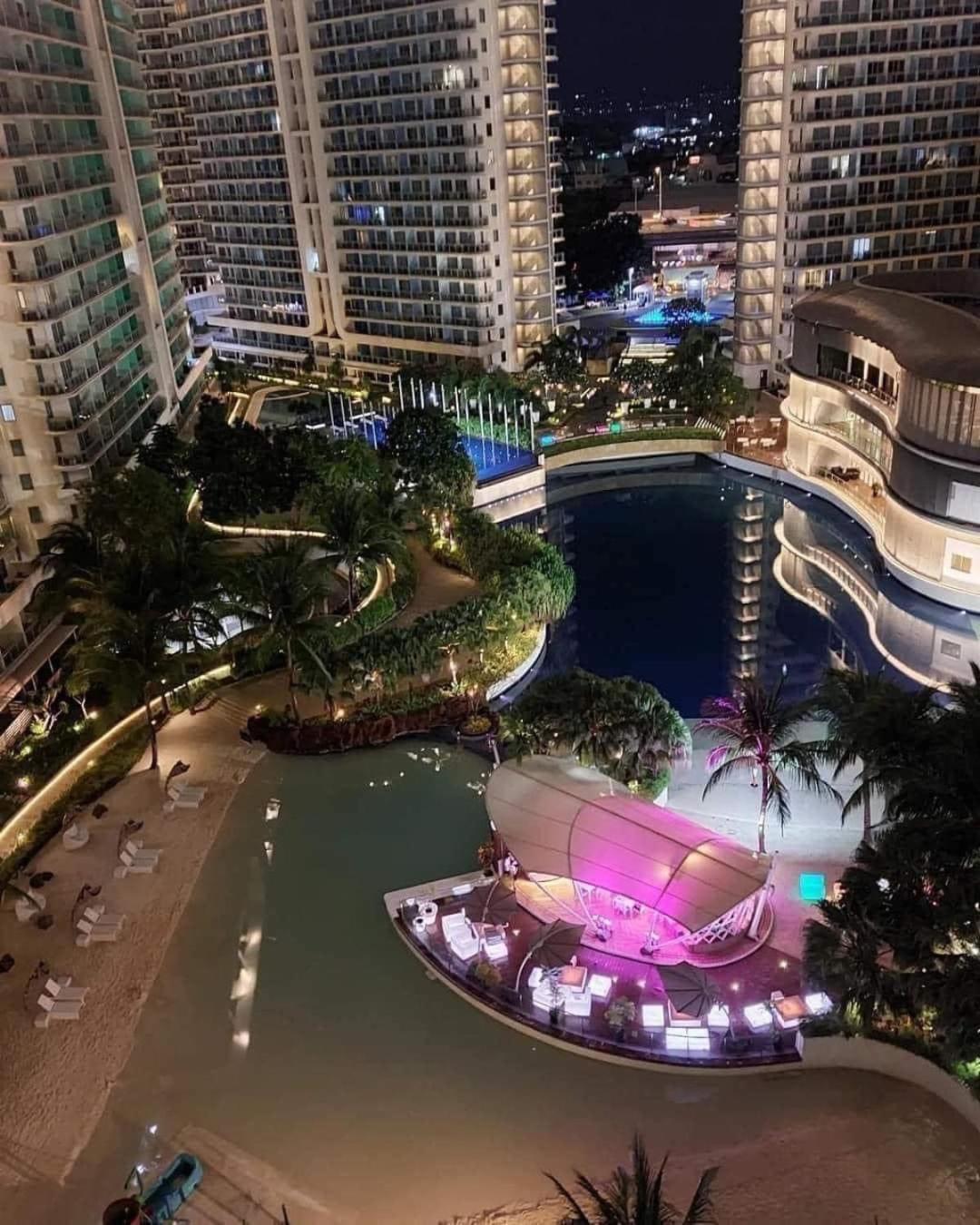 Azure Urban Resort Staycation مانيلا المظهر الخارجي الصورة